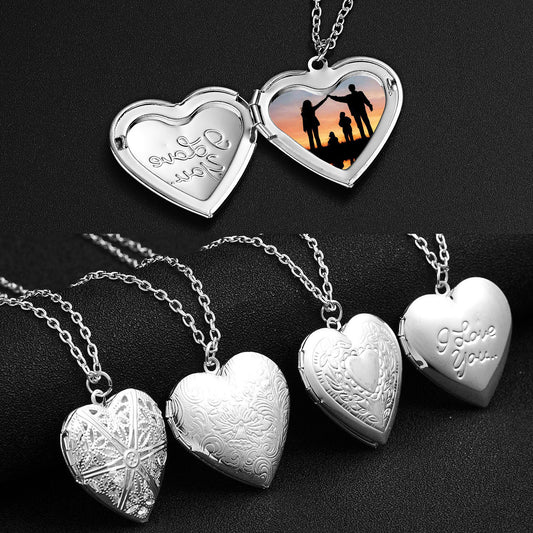 Geschnitzte Design-Liebes-Halskette, personalisierte herzförmige Fotorahmen-Anhänger-Halskette für Frauen, Familienschmuck zum Valentinstag